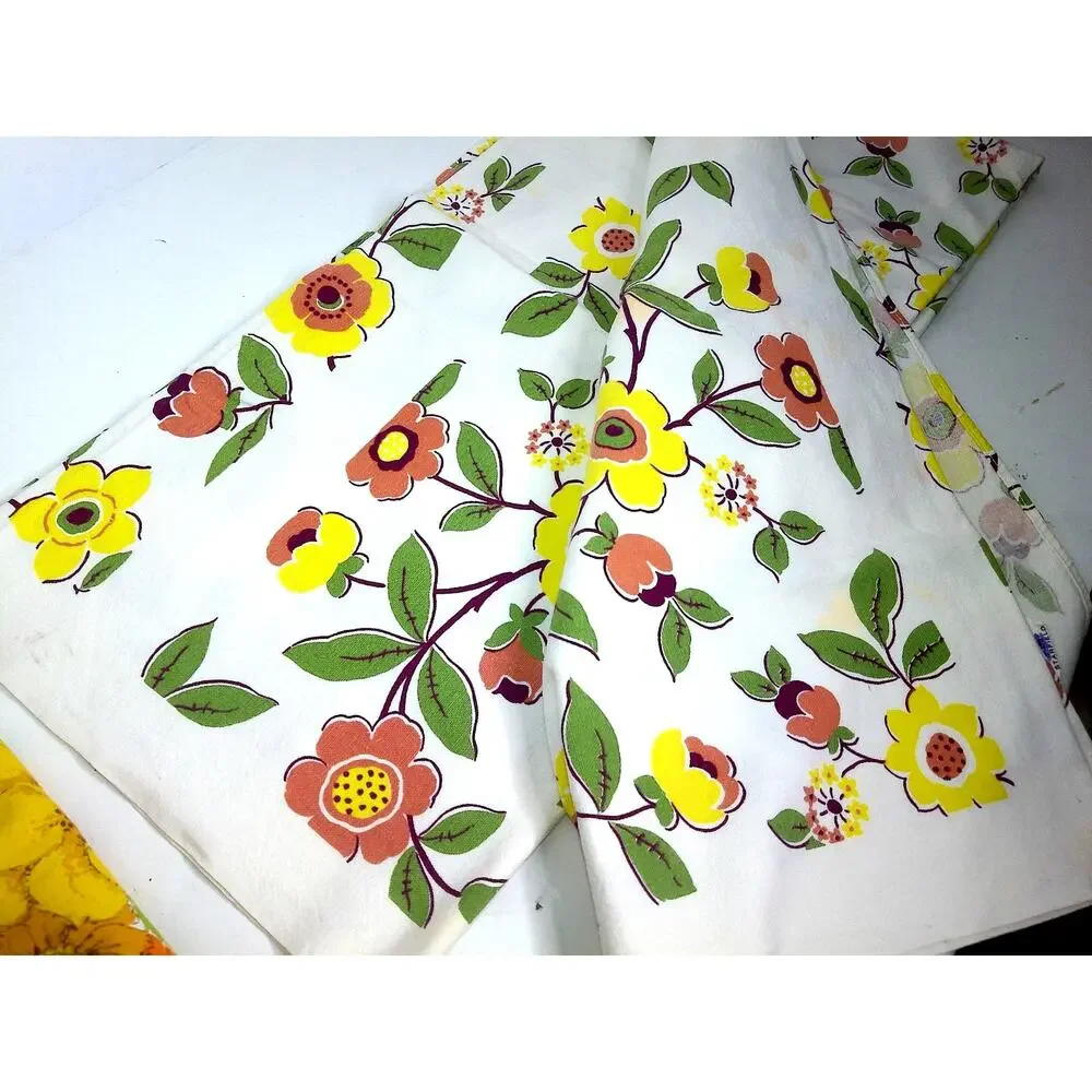 VTG 1950s Startex Starfield Floral Tablecloth Retro Boho Flowers 54x47 Cutter